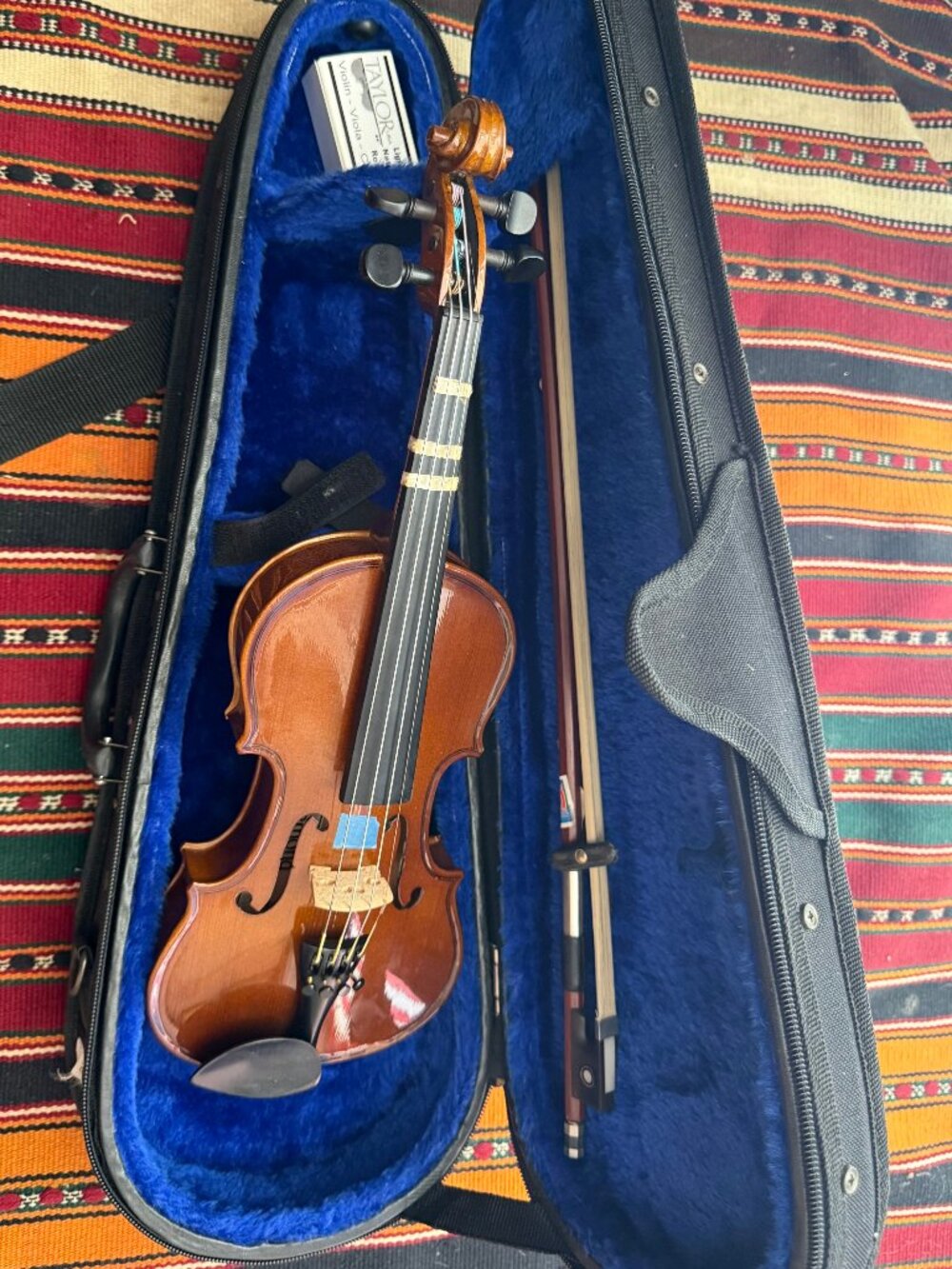 Cremona SV-175 1/10 Size Student Violin Outfit w/ Case Bow Rosin